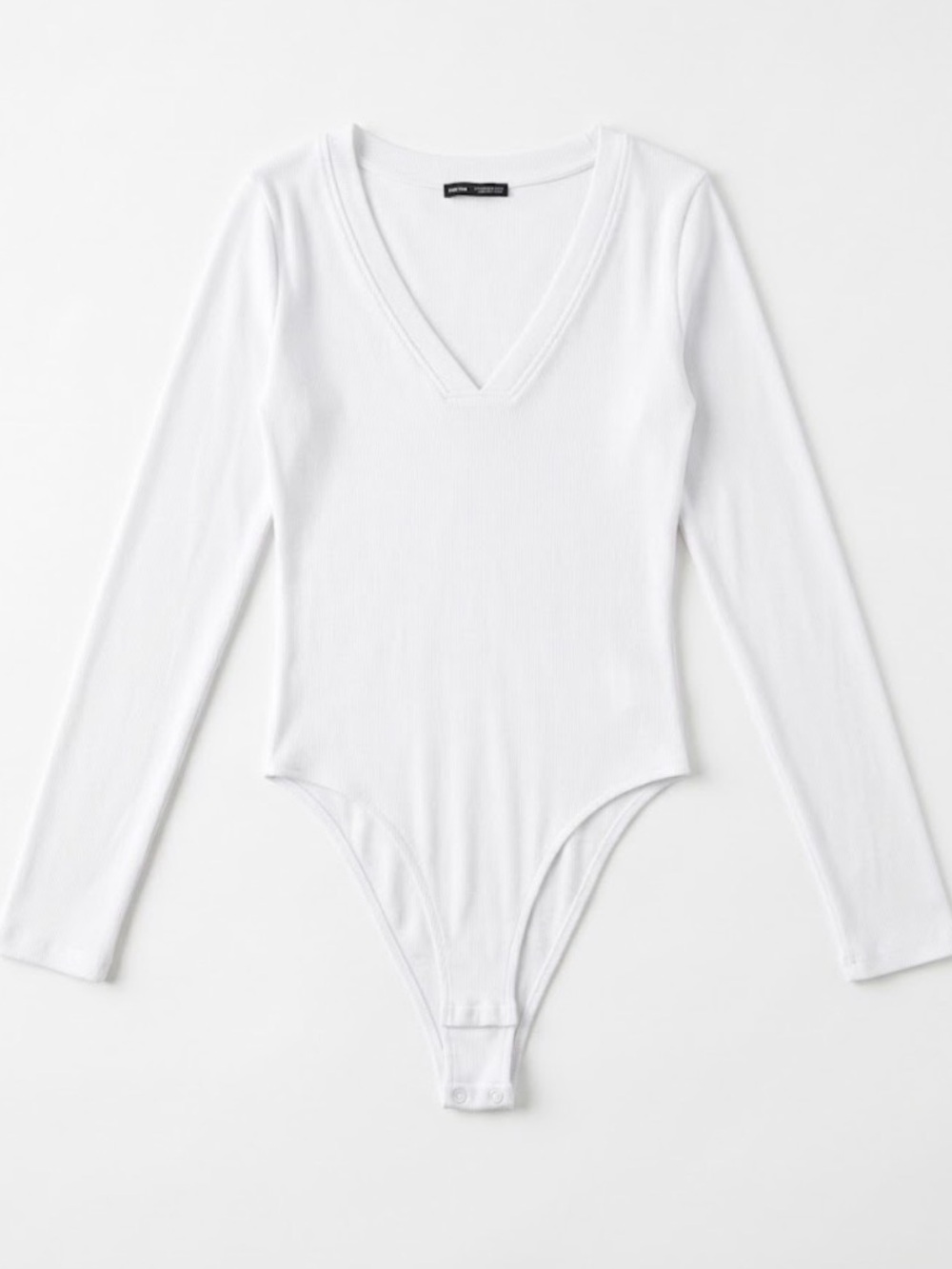 Zara Basic White Ribbed V-Neck Long-Sleeve Bodysuit